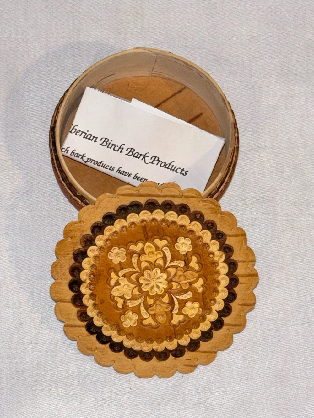 Russian Siberian Birch Bark Trinket Box Handcrafted Floral Jewelry Box w Insert
